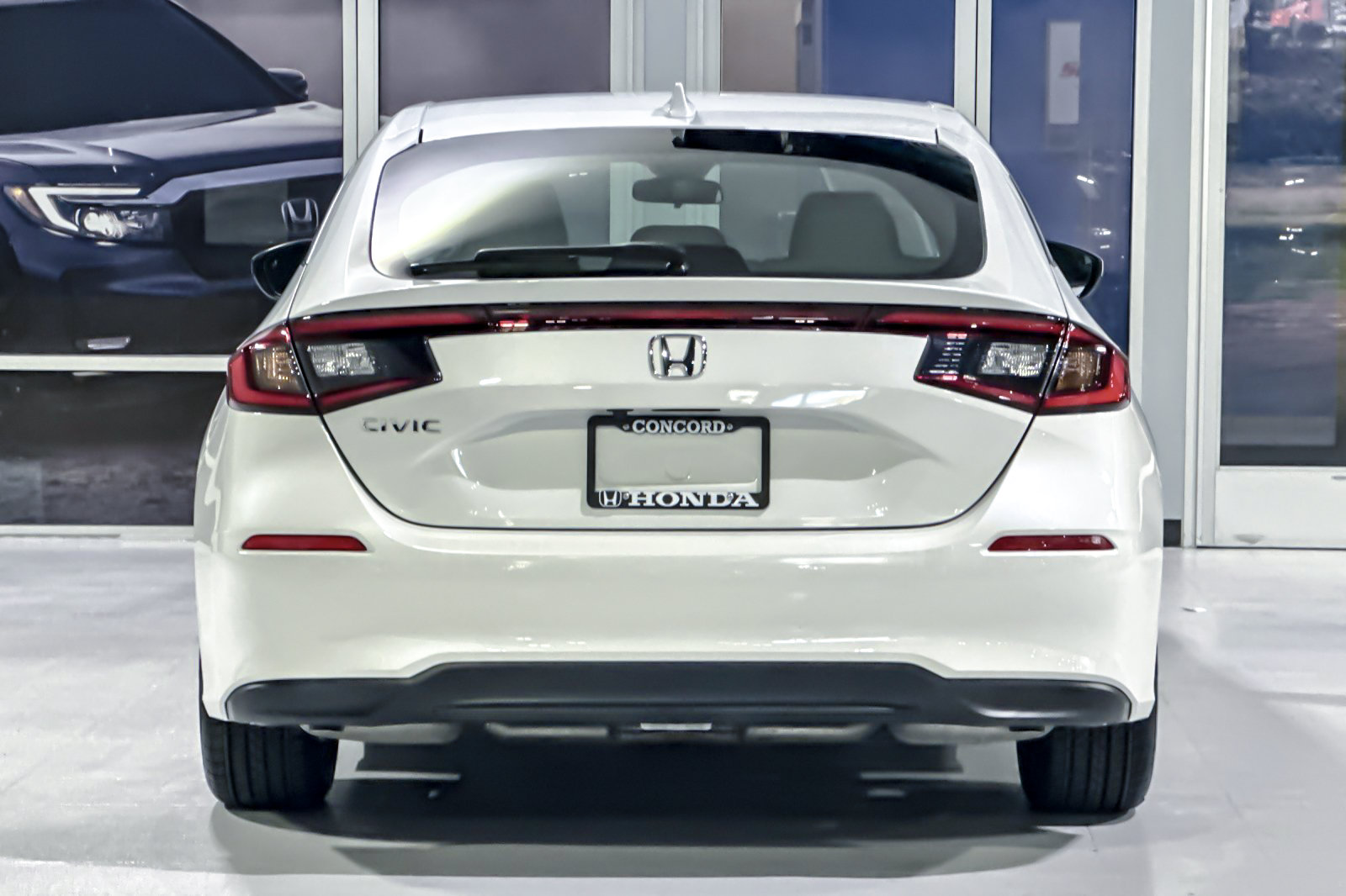 Certified 2024 Honda Civic EX-L image 10