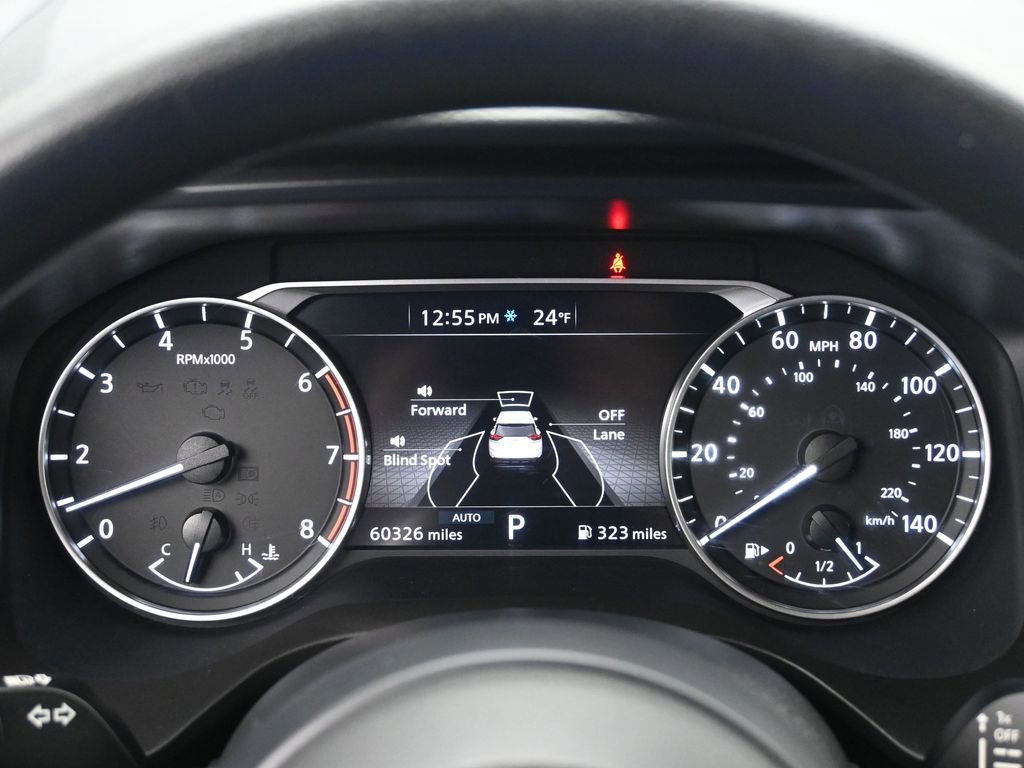 Used 2024 Nissan Rogue SV image 13