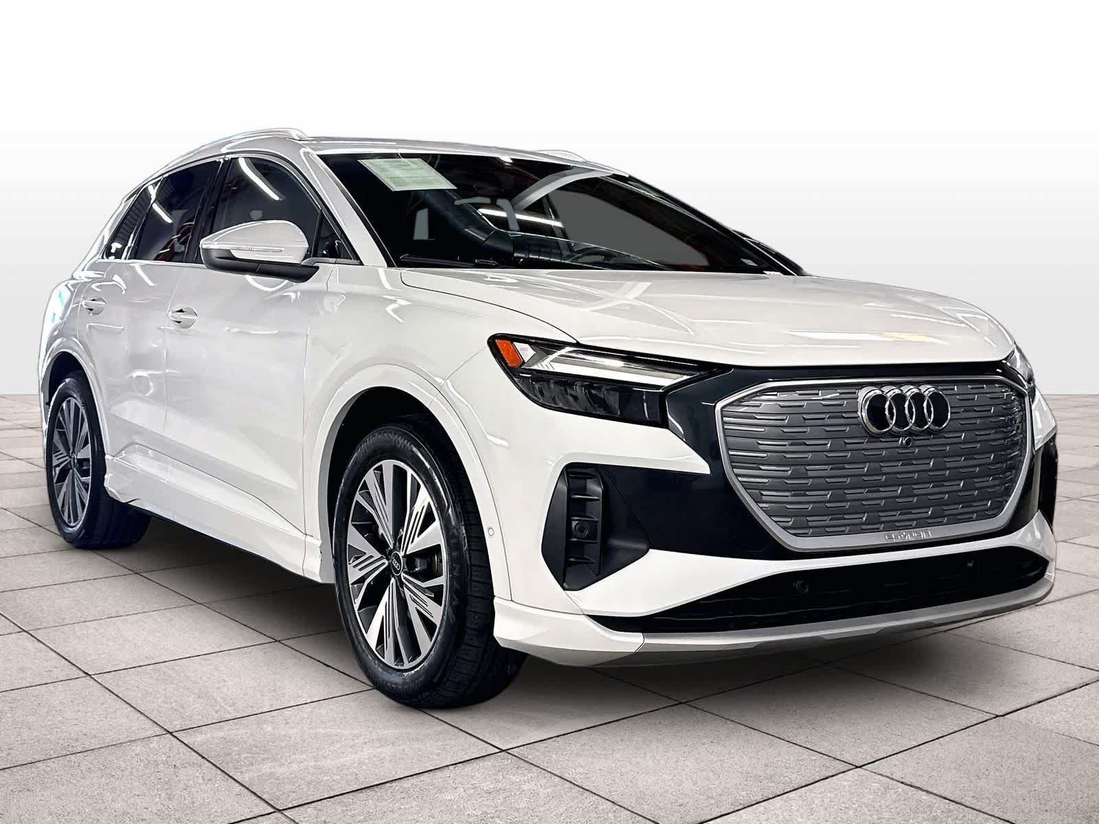 Used 2023 Audi Q4 e-tron Premium Plus w/ Premium Plus RWD image 2
