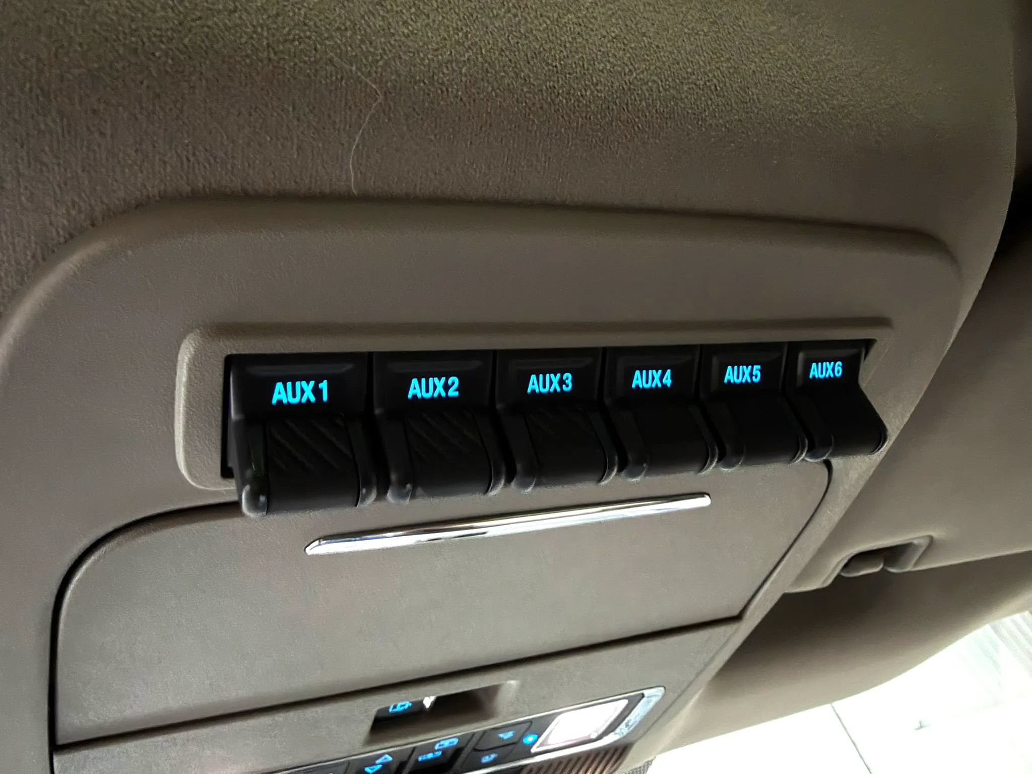 Used 2025 Ford F450 Platinum w/ Platinum Plus Package AWD/4WD image 24