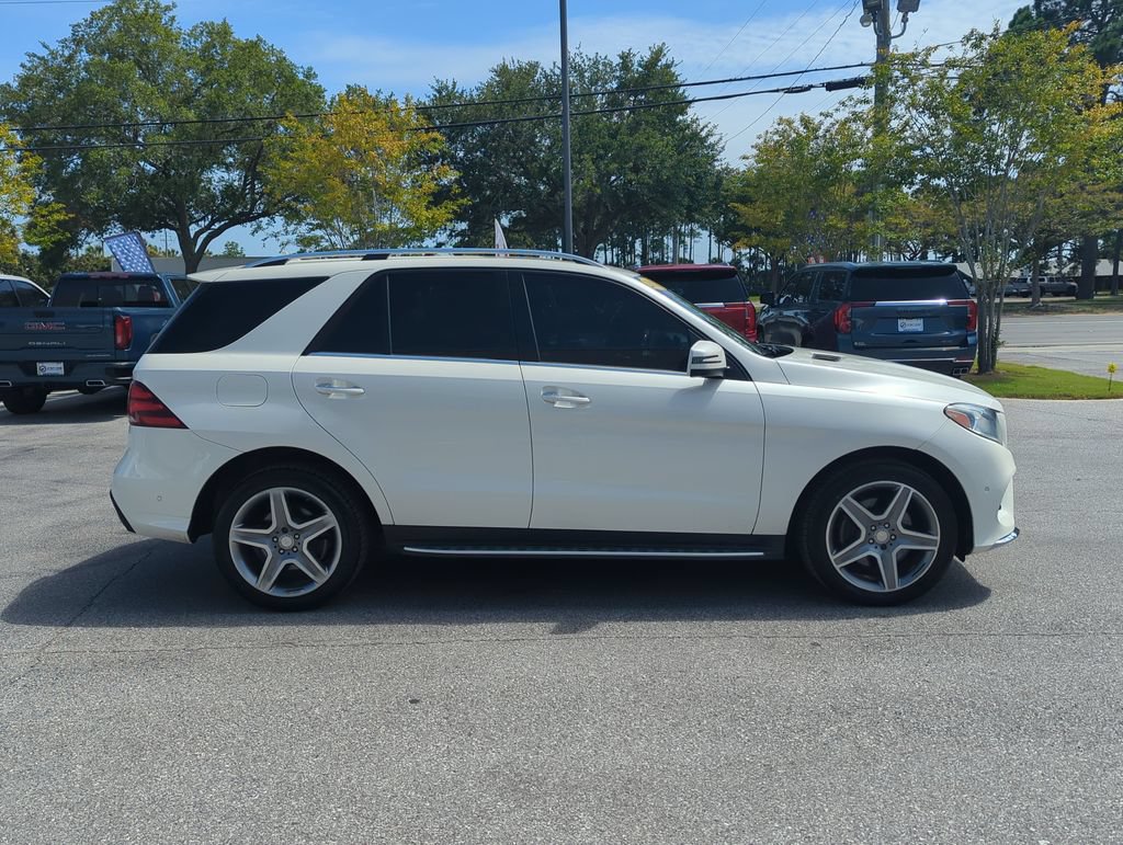 Used 2016 Mercedes-Benz GLE 400 4MATIC image 7