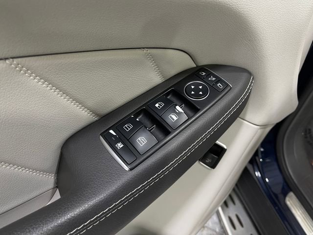 Used 2016 Mercedes-Benz GL 450 4MATIC image 17