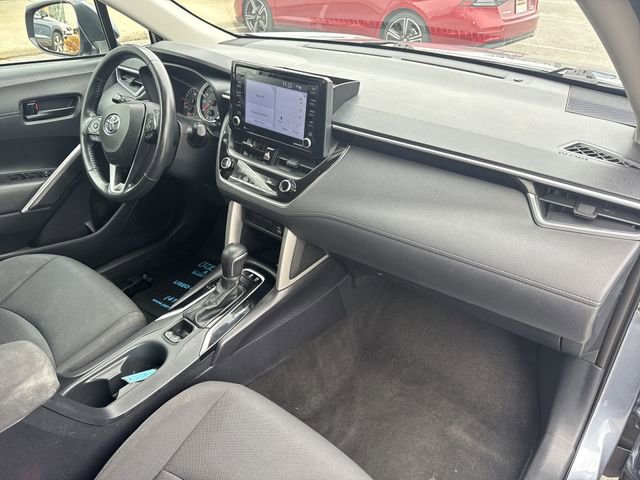 Used 2022 Toyota Corolla Cross LE image 26