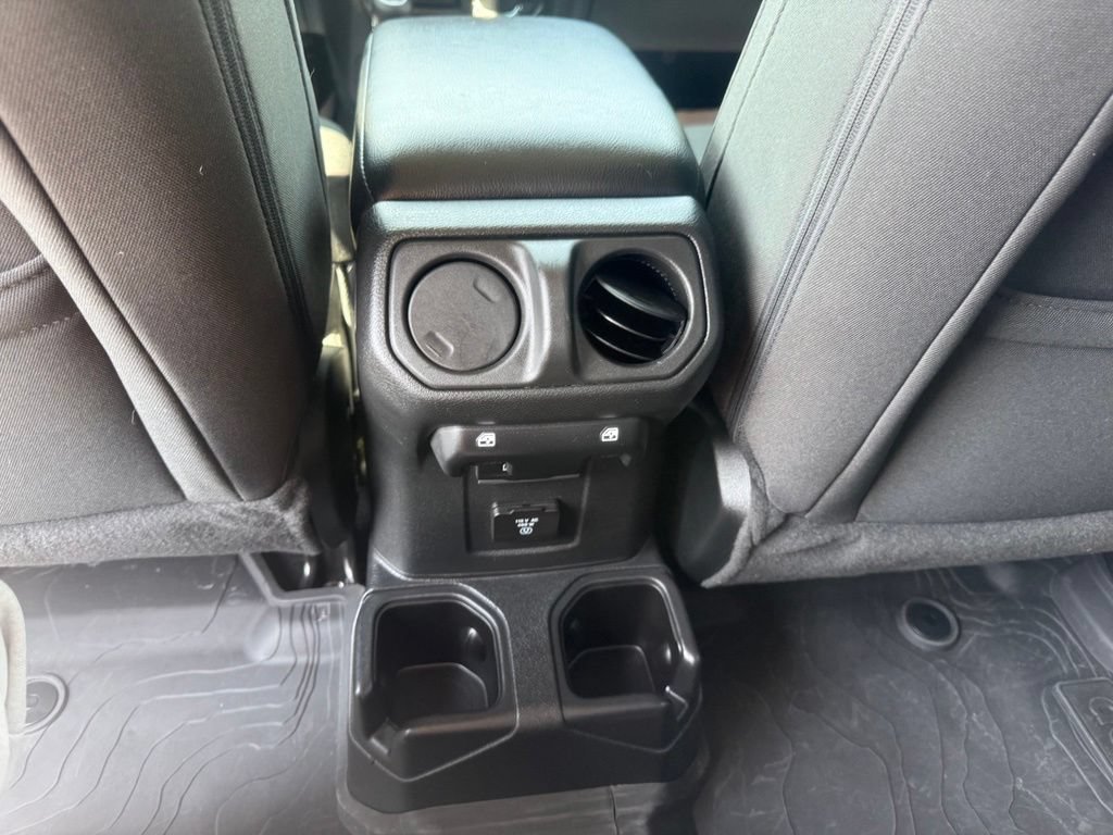Used 2023 Jeep Gladiator Sport AWD/4WD image 44