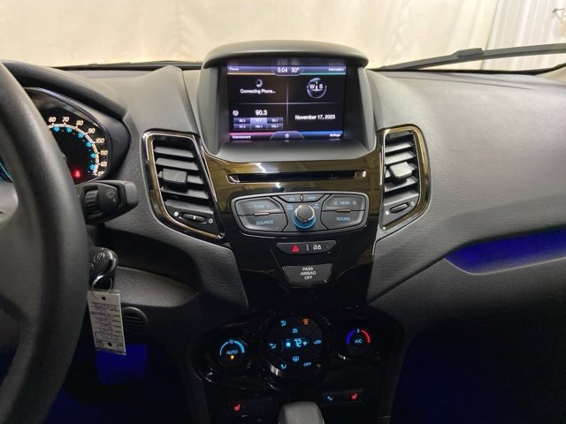 Used 2014 Ford Fiesta SE w/ Equipment Group 201A image 31