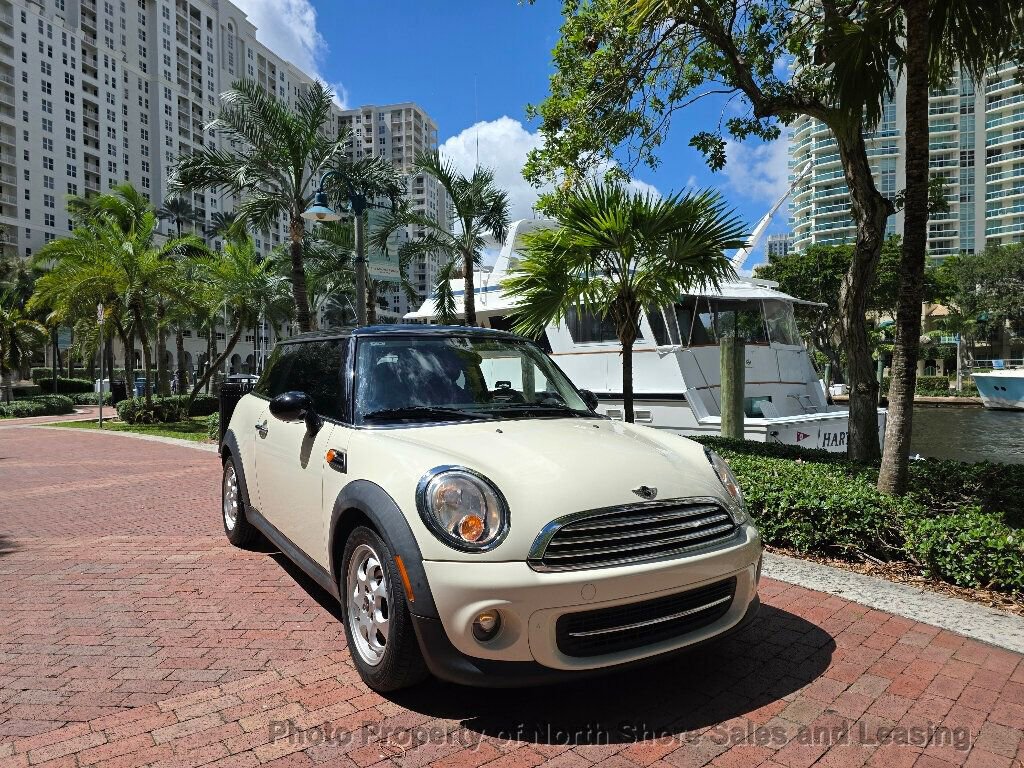 Used 2012 MINI Cooper Hardtop image 3