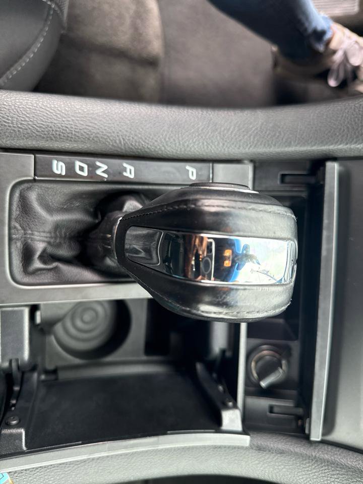 Used 2015 Ford Taurus SEL w/ Equipment Group 201A AWD/4WD image 22