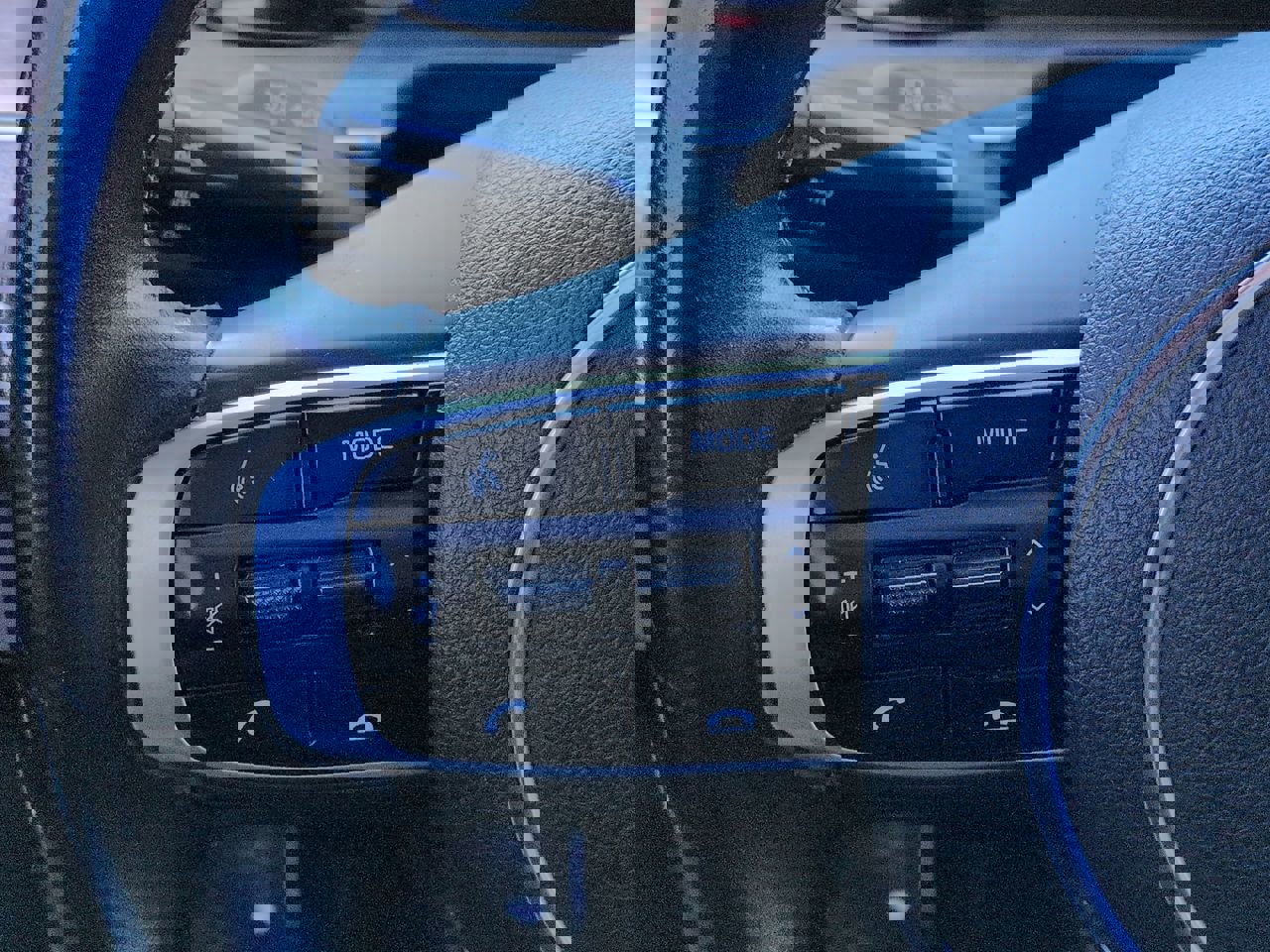 Used 2022 Kia K5 EX w/ EX Premium Package image 25