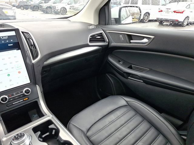 Certified 2022 Ford Edge SEL w/ Convenience Package image 17
