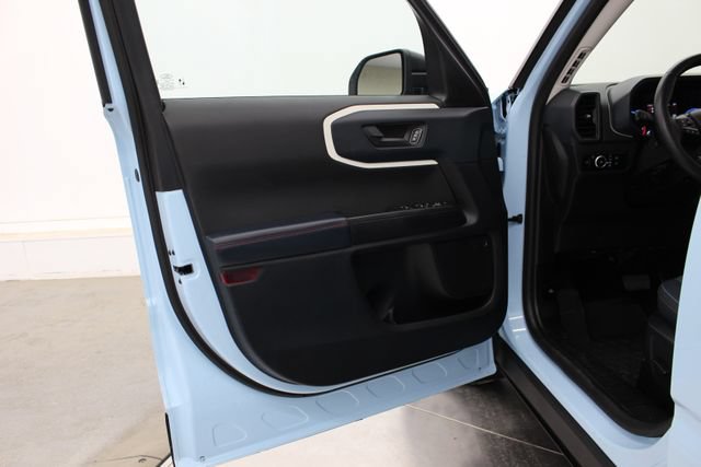 Used 2023 Ford Bronco Sport Heritage w/ Heritage Convenience Package AWD/4WD image 44