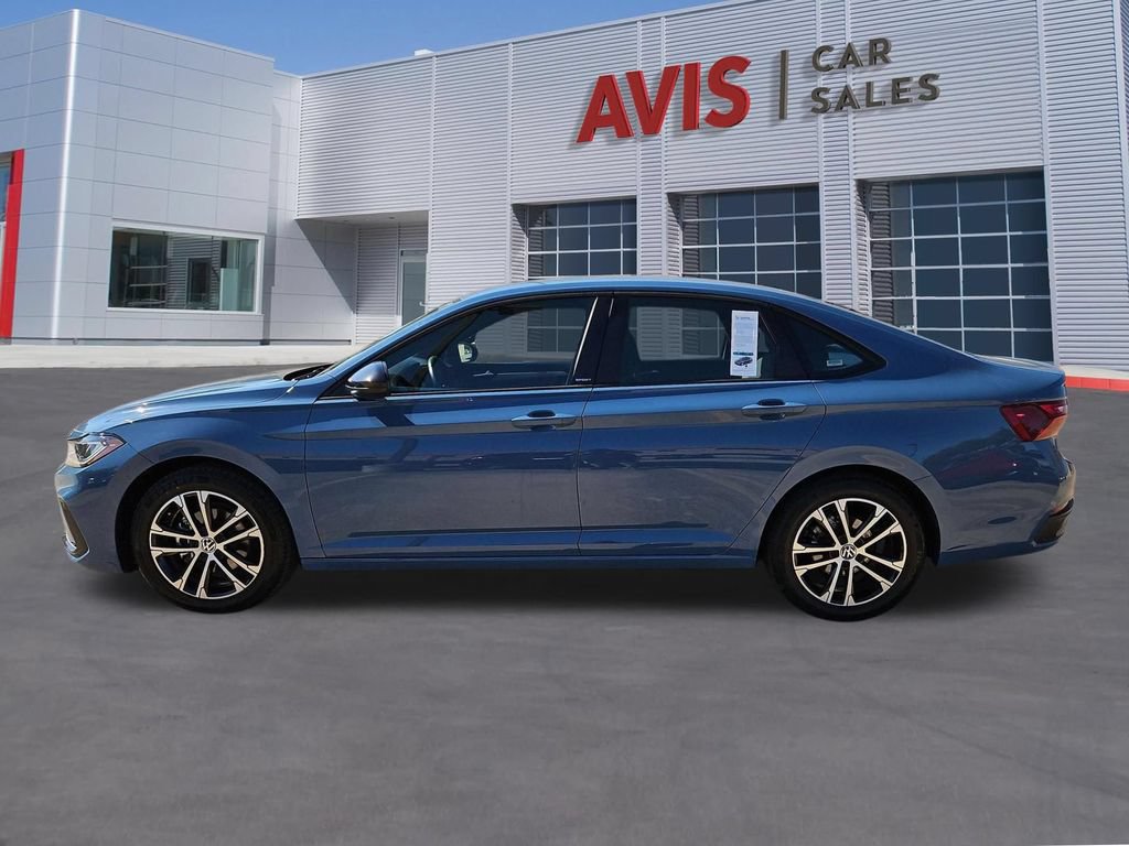 Used 2025 Volkswagen Jetta Sport FWD image 10