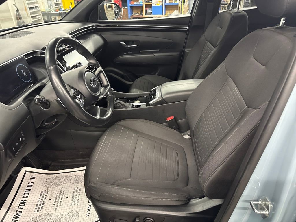 Used 2022 Hyundai Santa Cruz SEL Premium image 9