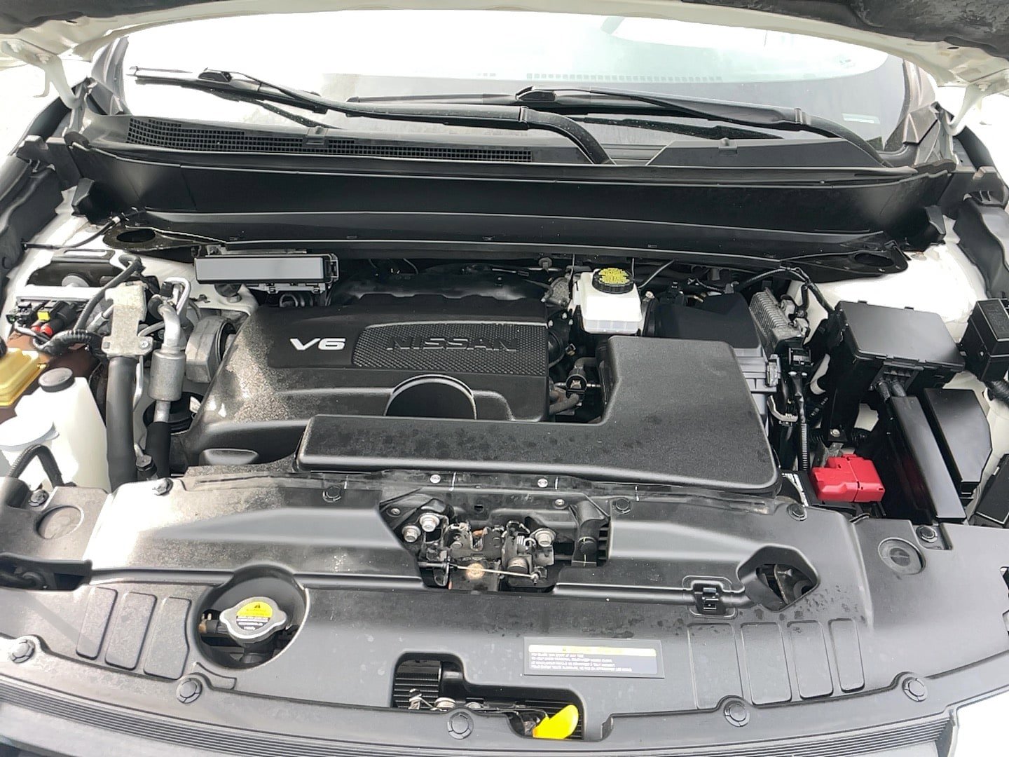 Used 2020 Nissan Pathfinder Platinum AWD/4WD image 28