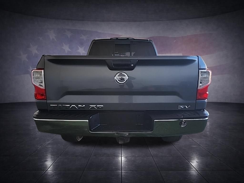 Used 2016 Nissan Titan SV RWD image 8