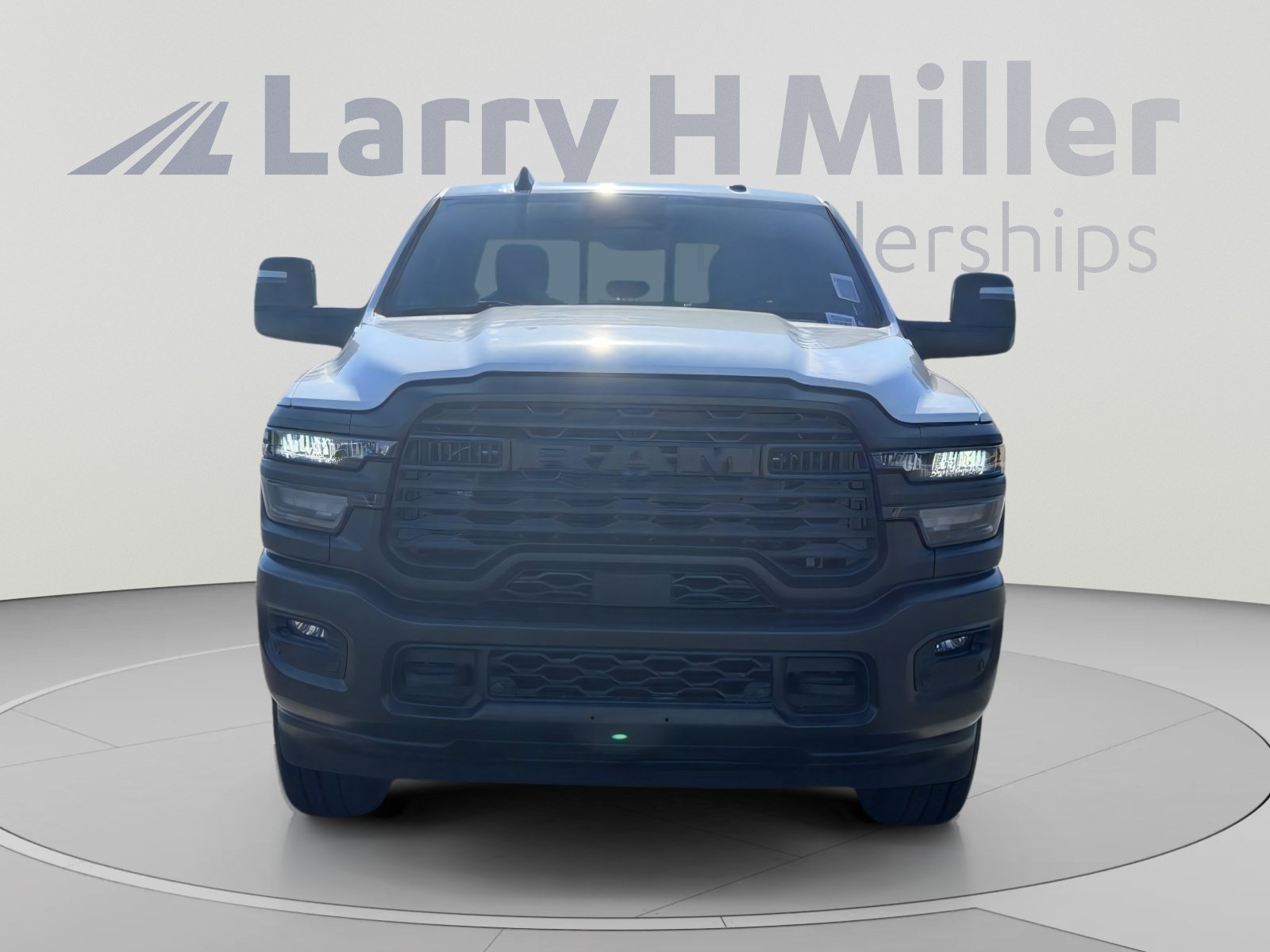New 2026 RAM 2500 Tradesman AWD/4WD image 9