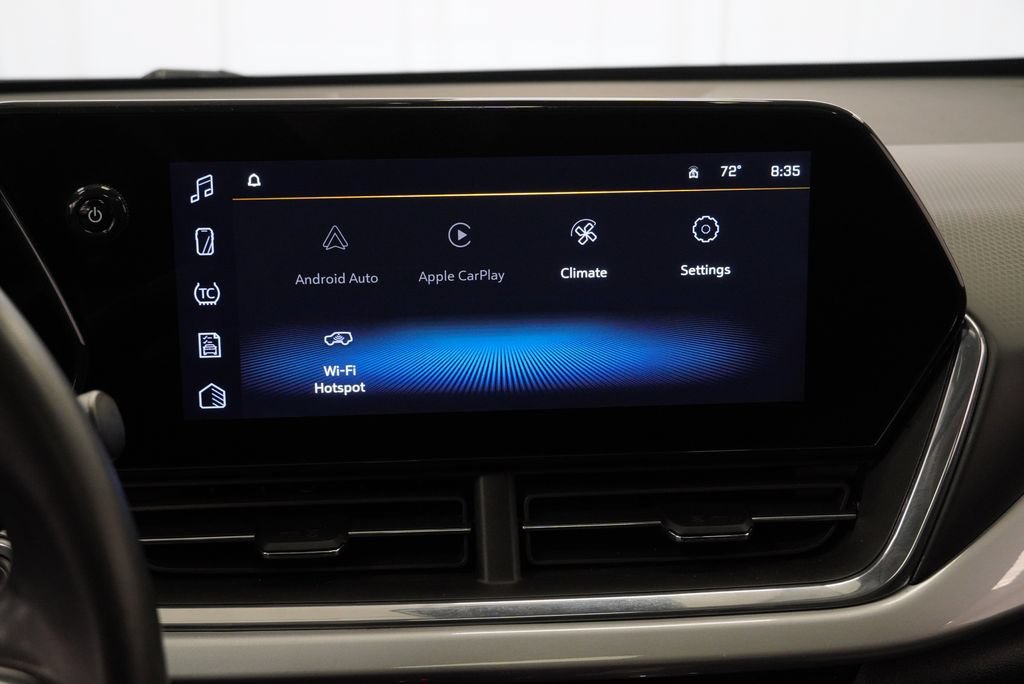 Certified 2024 Chevrolet Trax LT w/ Sunroof Package FWD image 19
