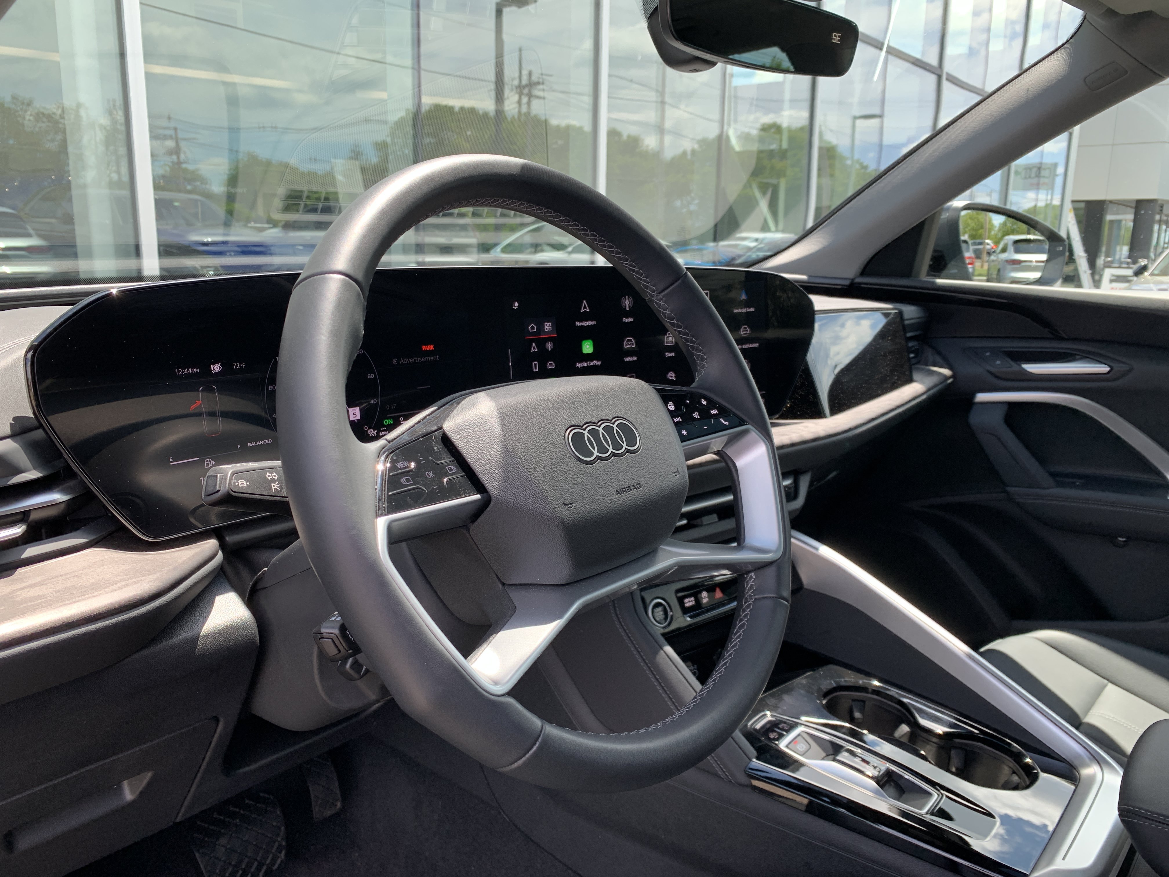 Certified 2025 Audi Q5 Premium w/ Convenience Package AWD/4WD image 4
