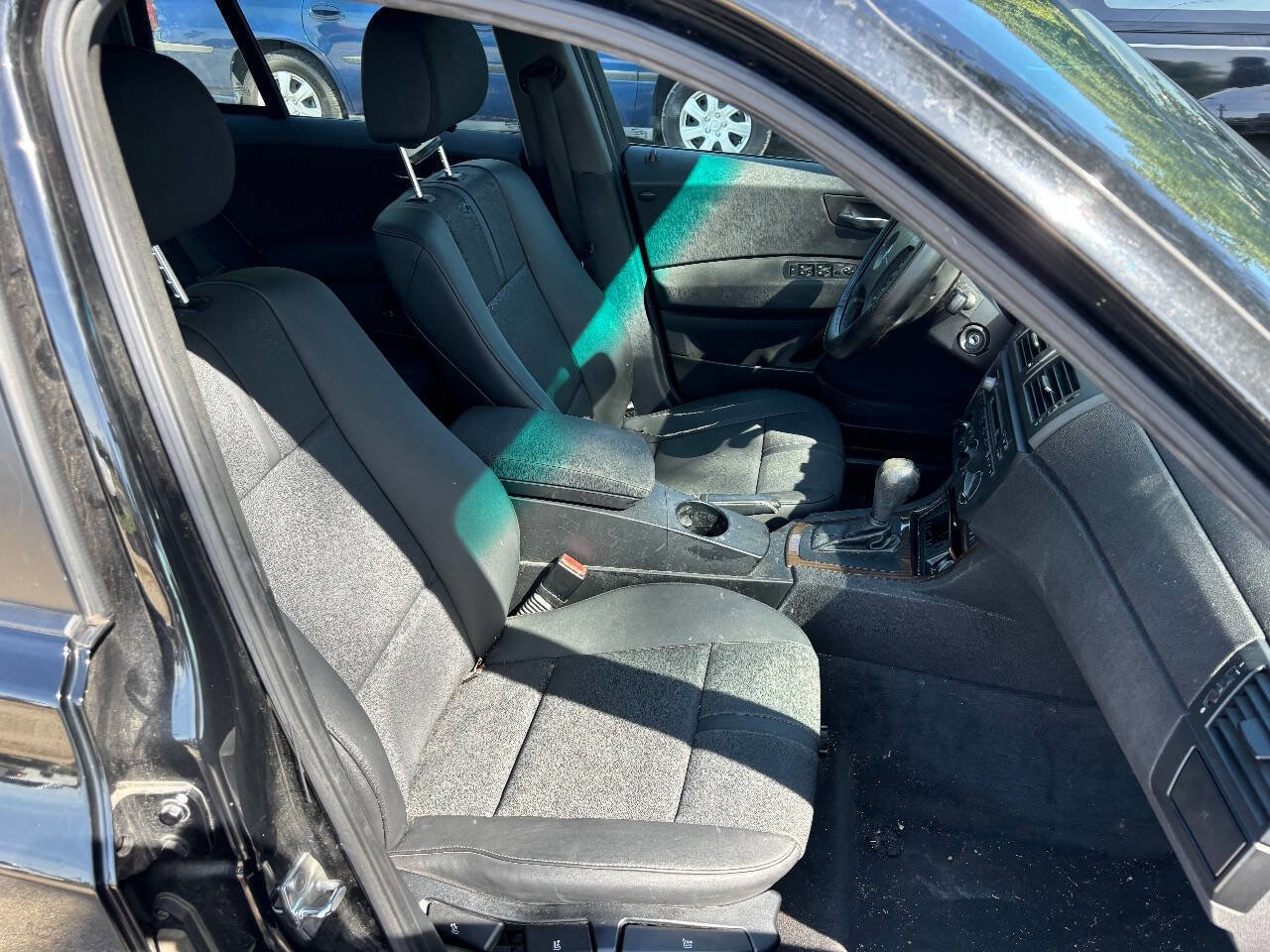 Used 2005 BMW X3 2.5i image 17