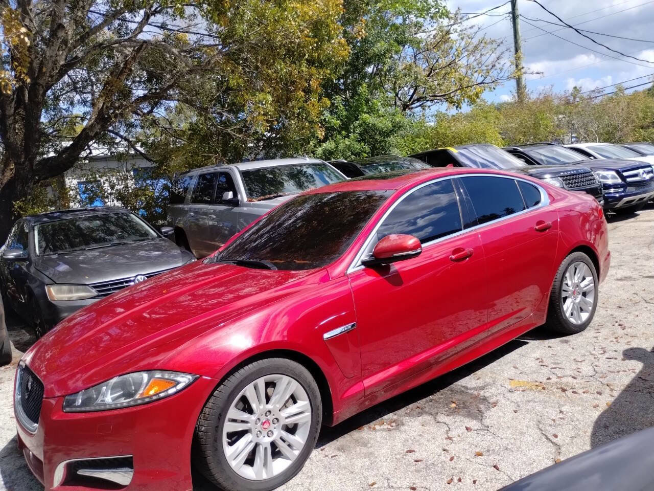 Used 2014 Jaguar XF 3.0 RWD image 7