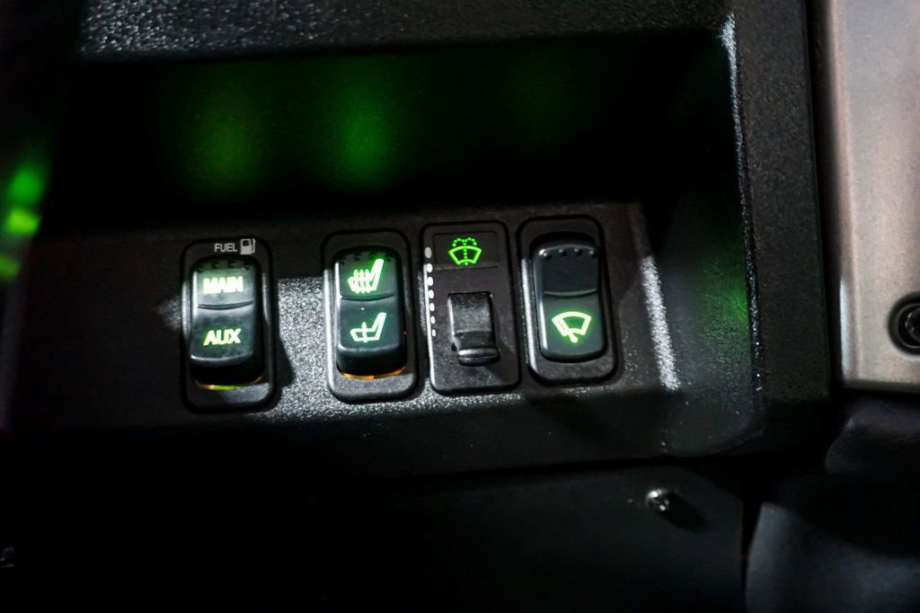 Used 2006 HUMMER H1 4-Door Wagon AWD/4WD image 50