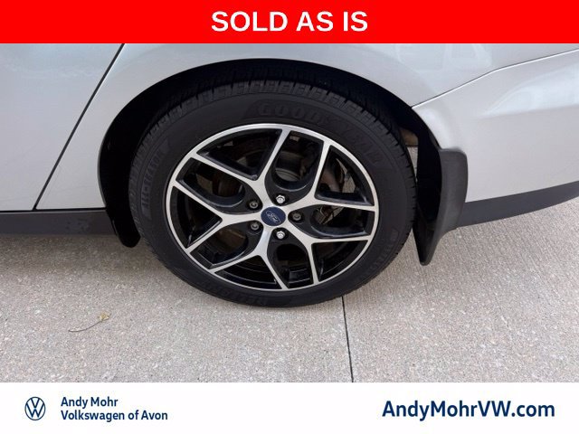 Used 2017 Ford Focus SEL w/ Cold Weather Package FWD image 10