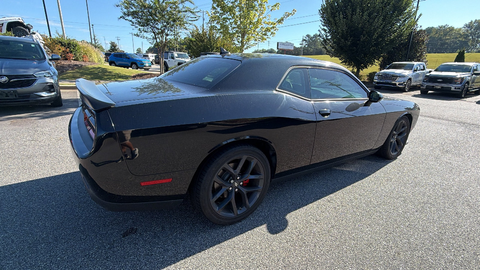 Used 2023 Dodge Challenger GT w/ Plus Package RWD image 8