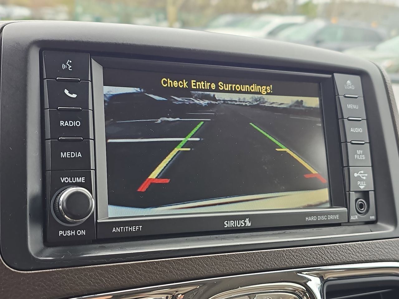 Used 2014 Chrysler Town & Country Limited w/ Luxury Group FWD image 44