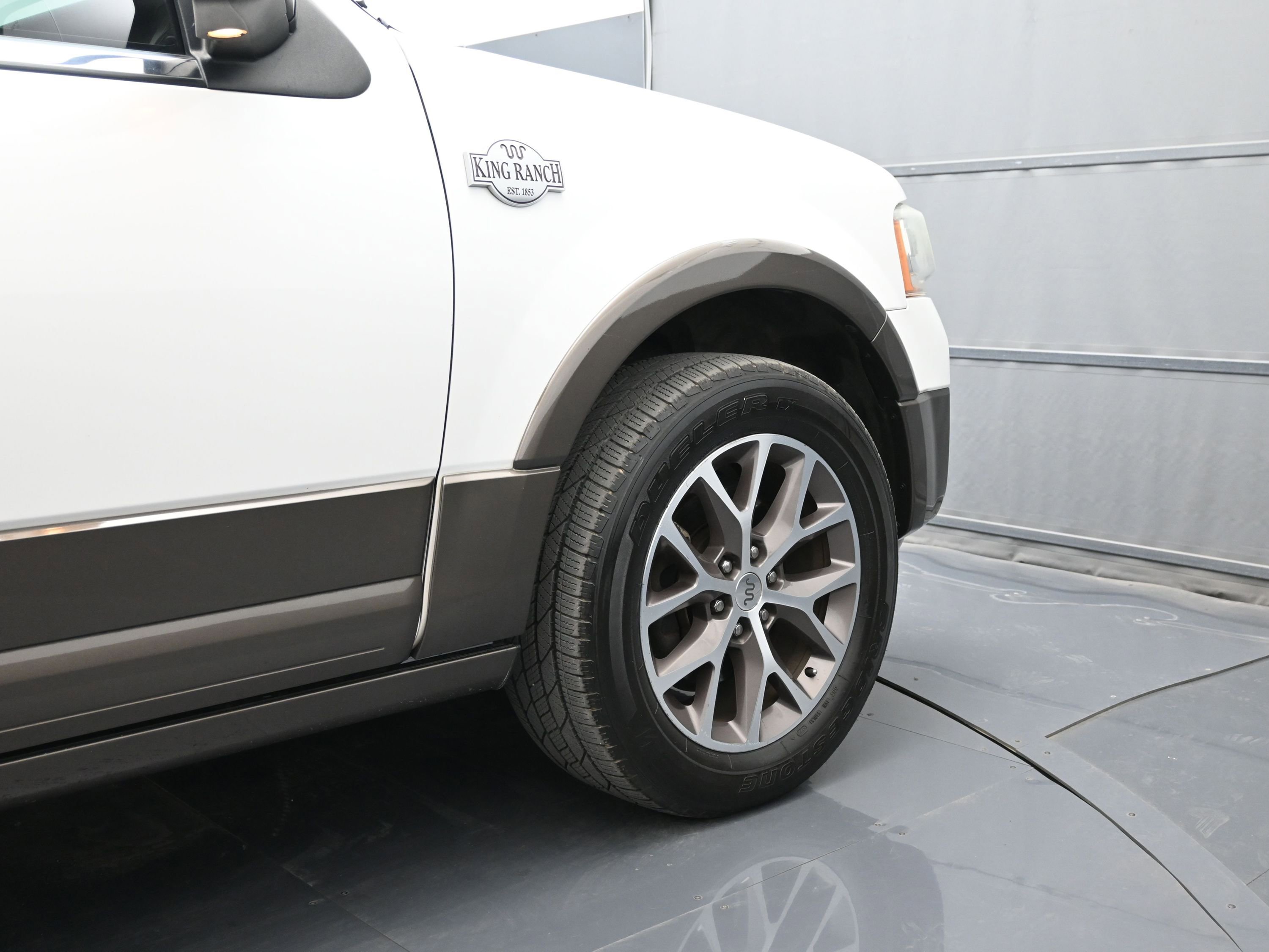 Used 2016 Ford Expedition King Ranch RWD image 49