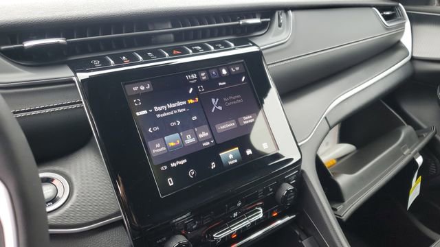 Certified 2024 Jeep Grand Cherokee L Altitude image 12