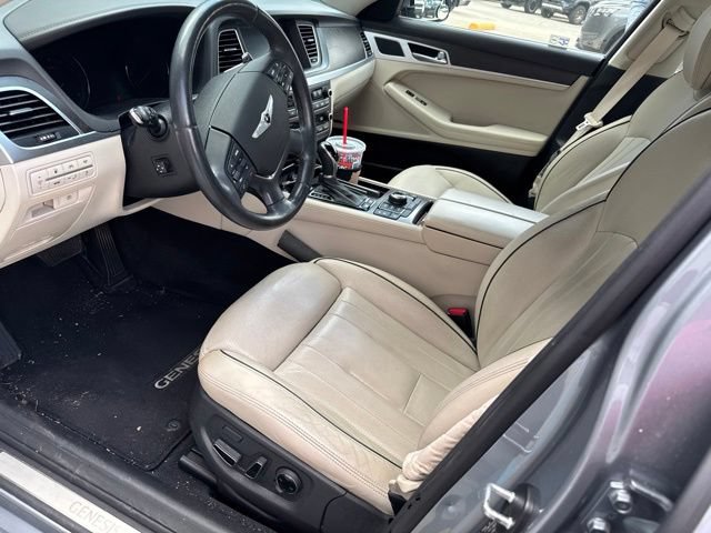 Used 2016 Hyundai Genesis 3.8 w/ Option Group 04 AWD/4WD image 29