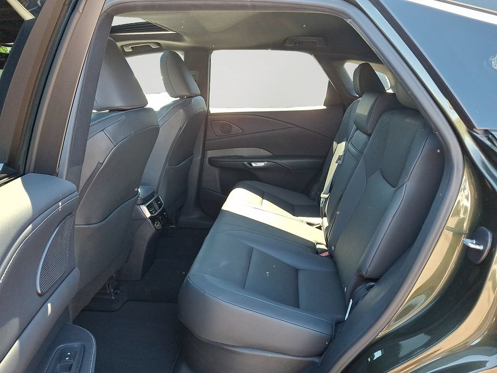 Used 2023 Lexus RX 350 Premium w/ Accessory Package AWD/4WD image 8