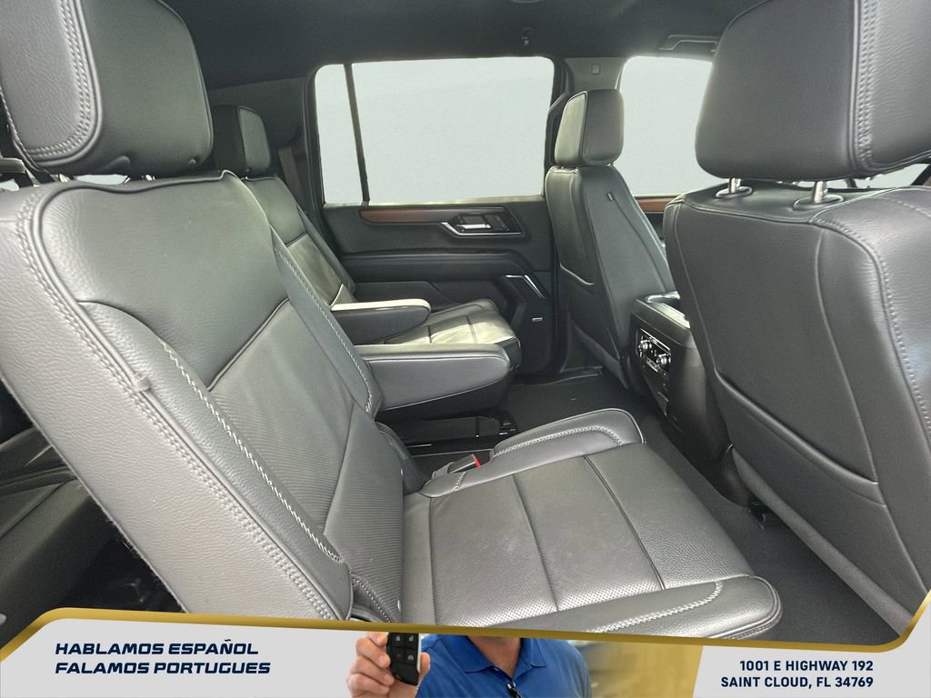 Used 2025 GMC Yukon XL Denali image 31