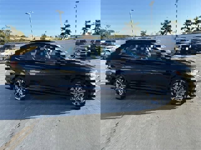 Used 2024 Volkswagen Jetta SE image 36