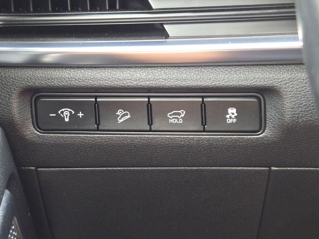 Used 2024 Kia Telluride SX image 17