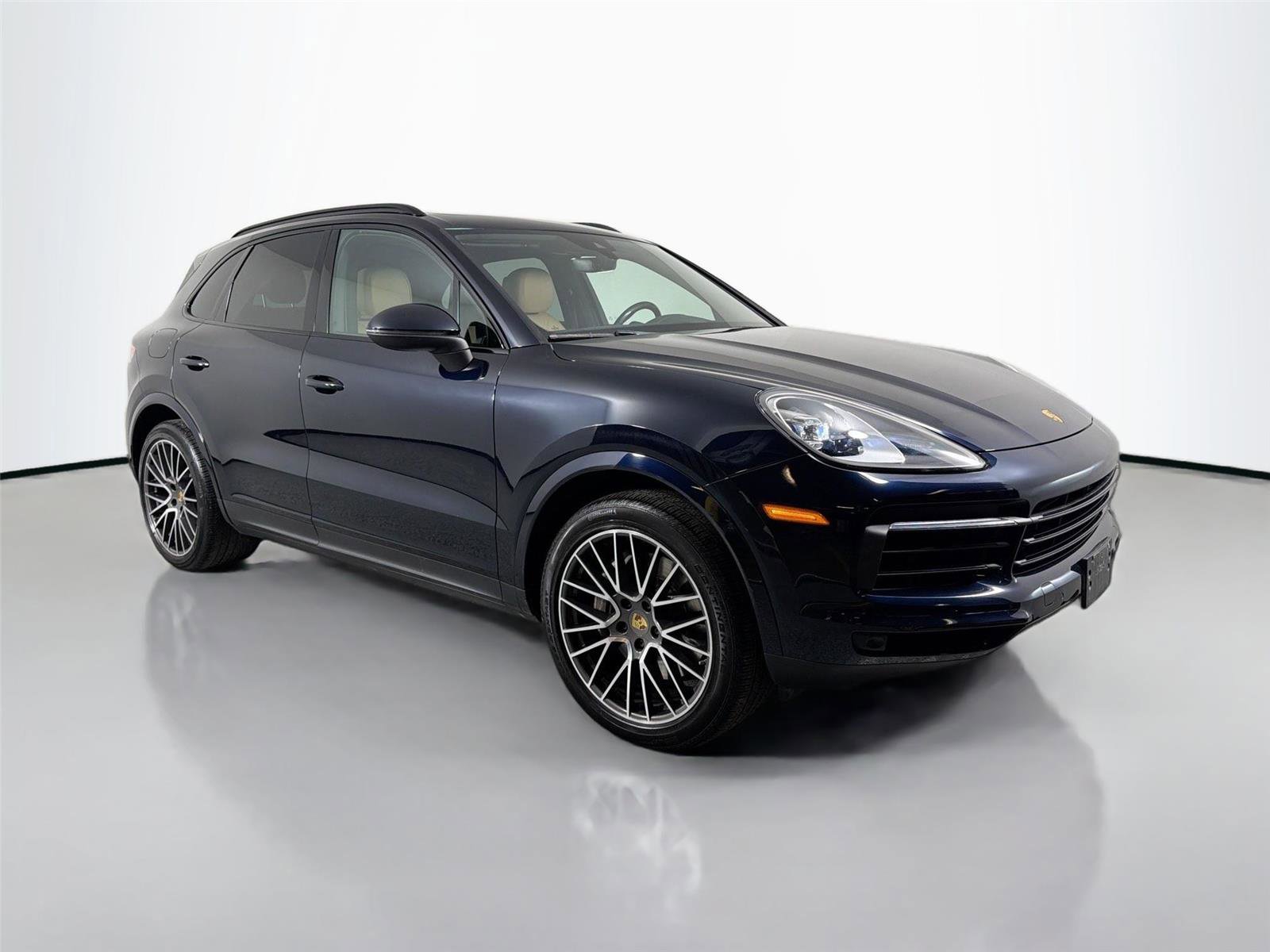 Certified 2022 Porsche Cayenne GTS AWD/4WD image 8