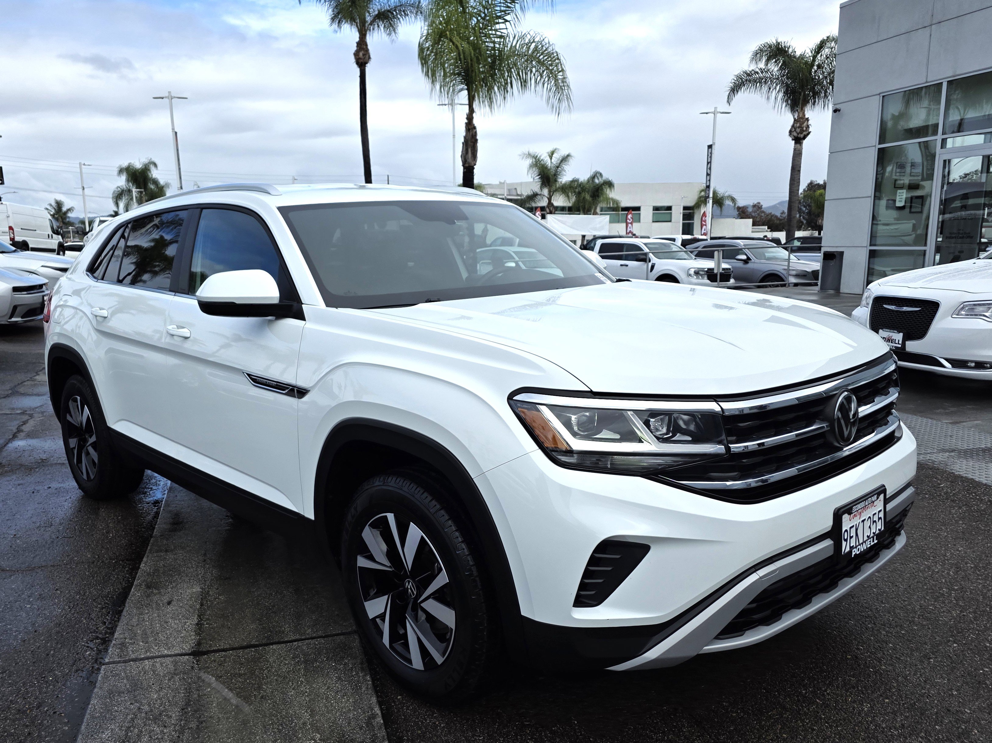 Used 2023 Volkswagen Atlas Cross Sport SE image 6