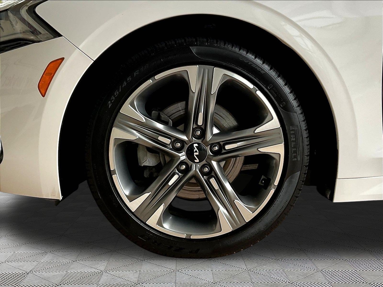 Used 2024 Kia K5 EX w/ EX Premium Package FWD image 32