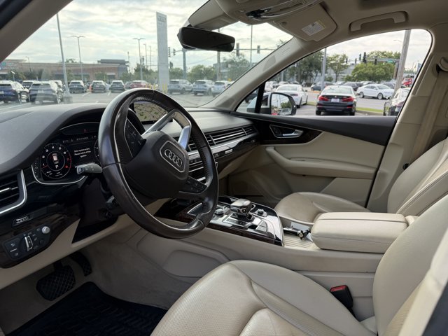 Used 2018 Audi Q7 3.0T Prestige w/ Prestige Package AWD/4WD image 5