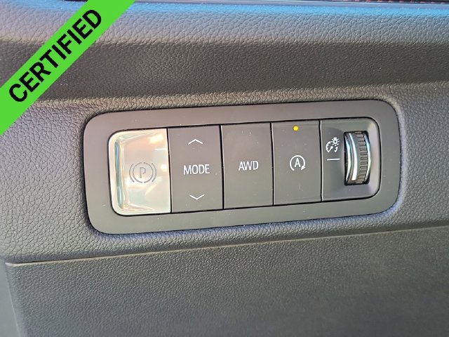 Certified 2025 Chevrolet Traverse Z71 w/ Driver Confidence Package AWD/4WD image 10
