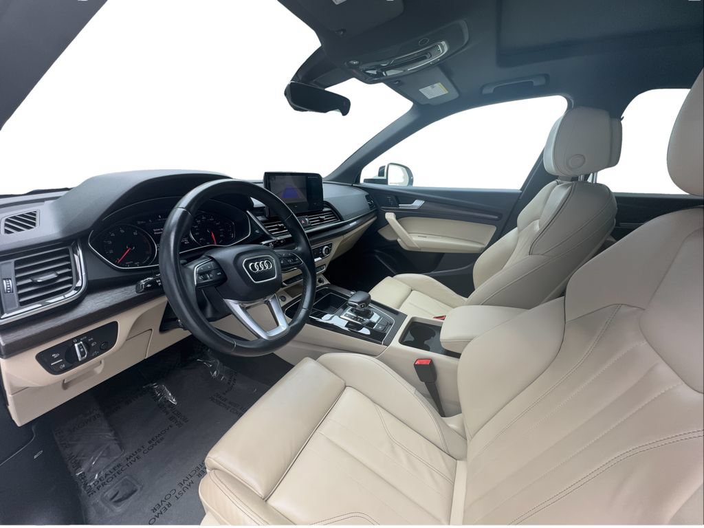 Used 2023 Audi Q5 2.0T Premium w/ Convenience Package AWD/4WD image 19