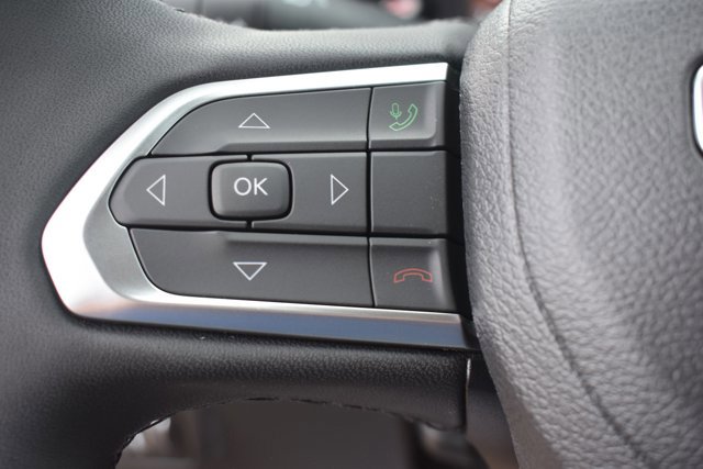 New 2026 Jeep Compass Latitude image 20