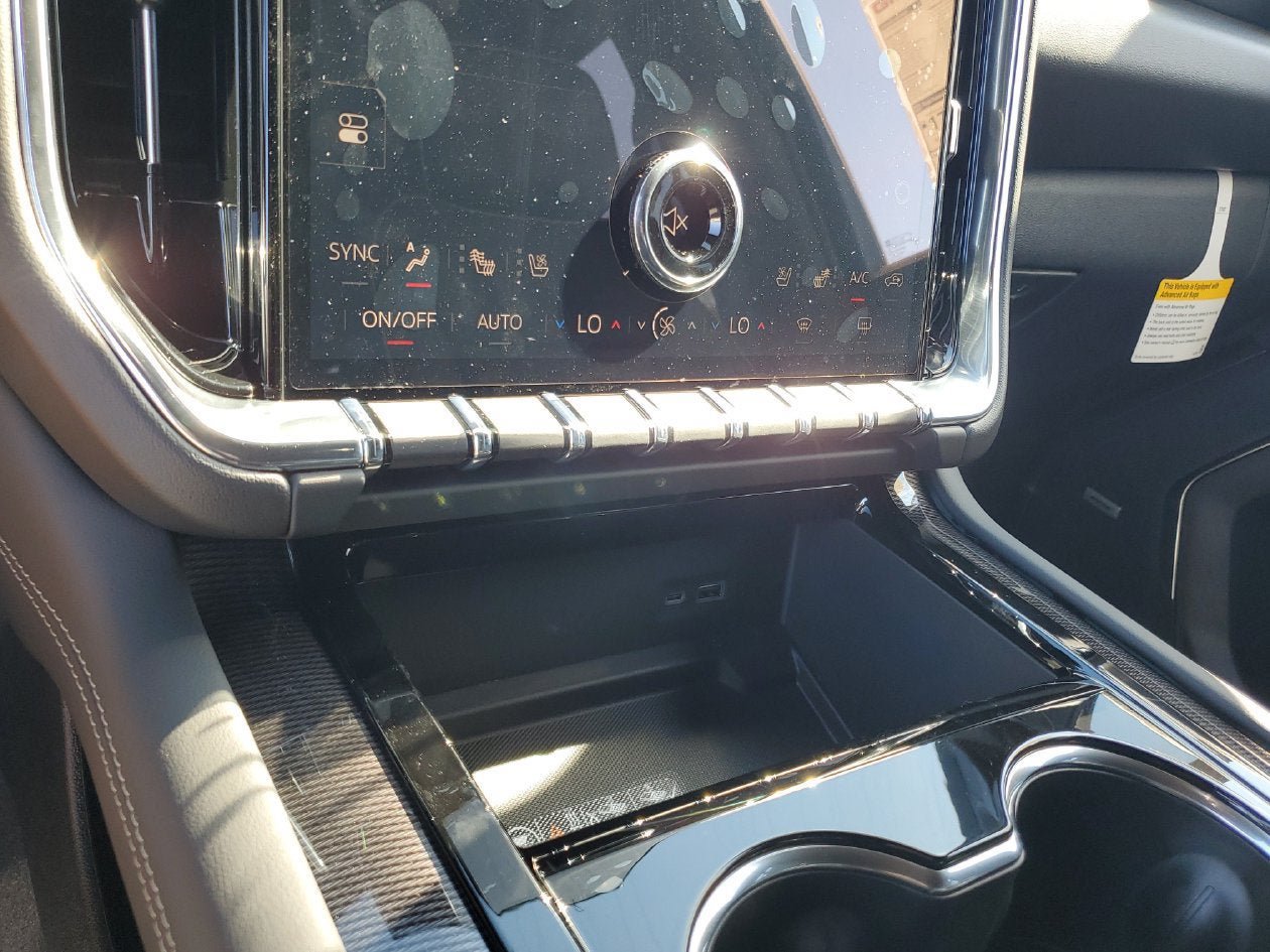 New 2027 GMC Yukon XL Elevation w/ Elevation Preferred Package RWD image 23