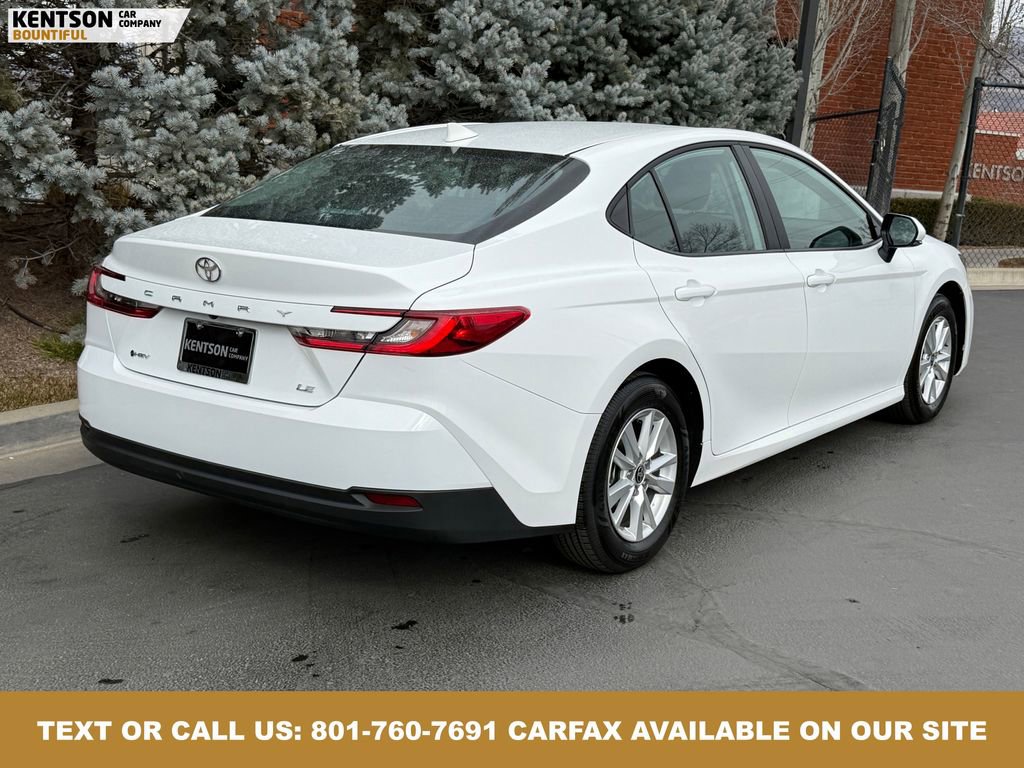 Used 2026 Toyota Camry LE image 9