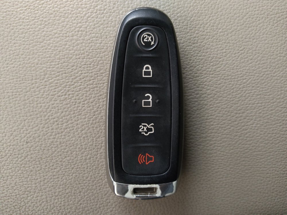 Used 2019 Ford Escape SEL FWD image 32