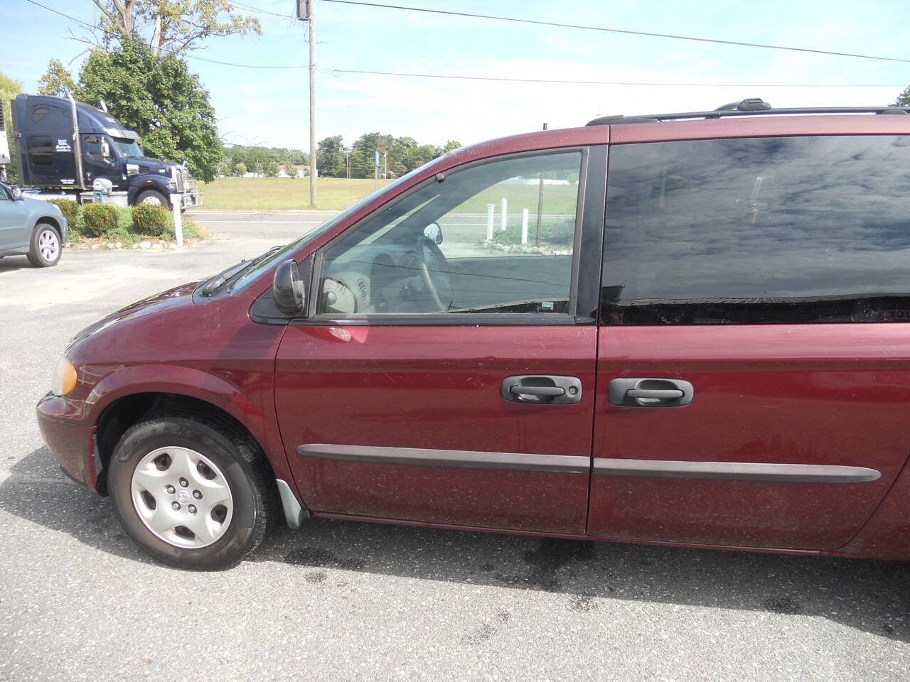 Used 2003 Dodge Grand Caravan SE FWD image 20