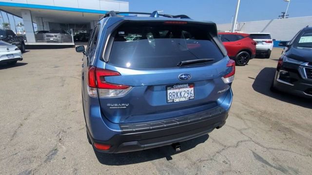Used 2020 Subaru Forester Premium AWD/4WD image 7