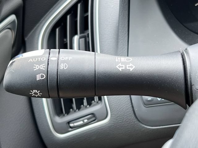Used 2023 INFINITI Q50 Luxe AWD/4WD image 18