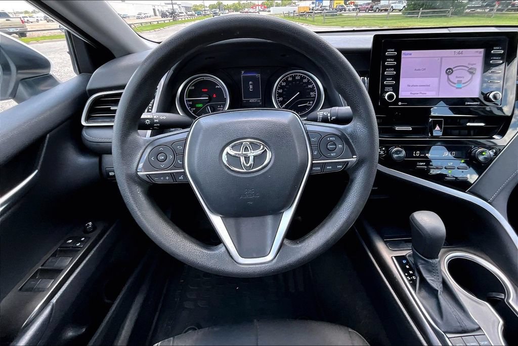Used 2021 Toyota Camry LE w/ Protection Package (Q2) (TMS) FWD image 5