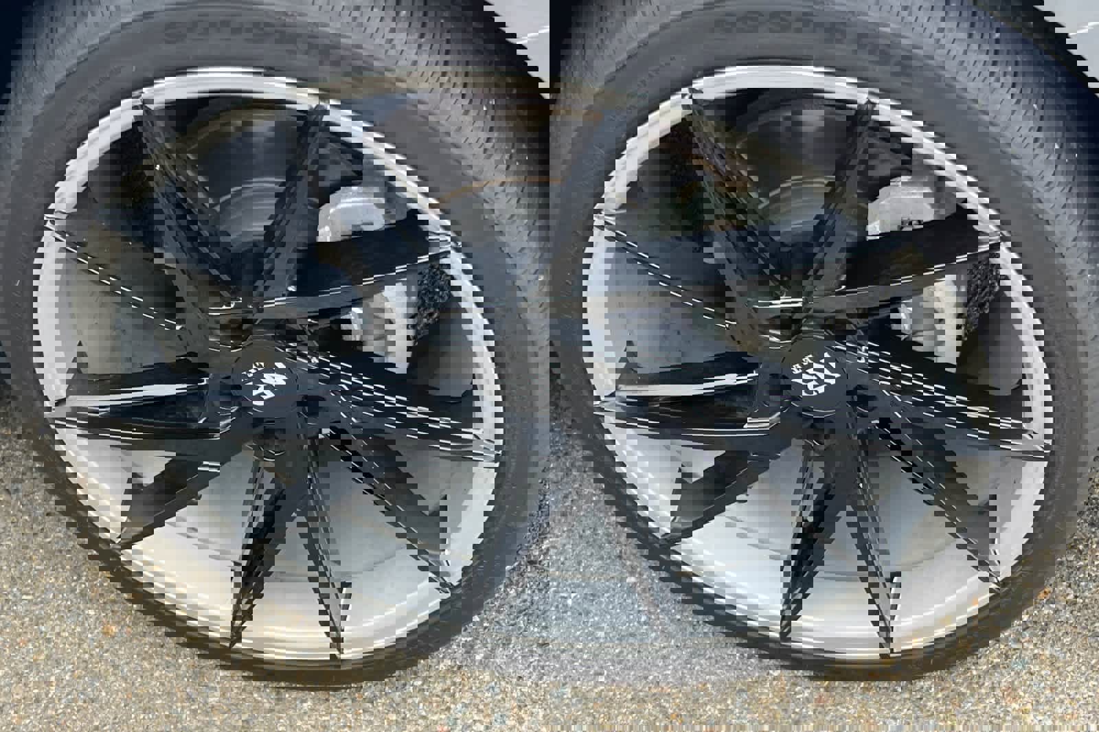 Used 2021 Toyota Camry SE image 9