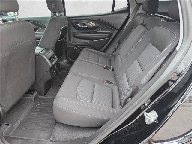 Used 2022 GMC Terrain SLE w/ Driver Convenience Package image 7